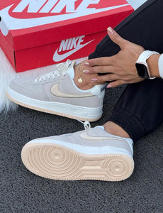 Nike Air Force 1 Low SE